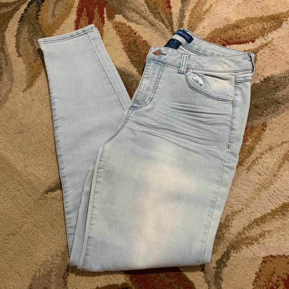 Bluespice mid rise skinny jeans size 9